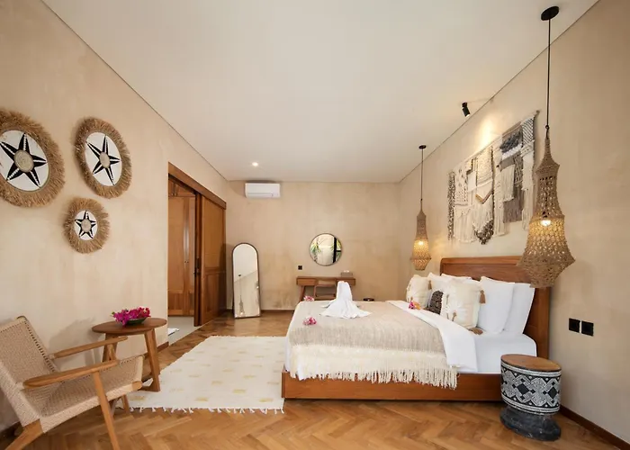 Villa Laina 1